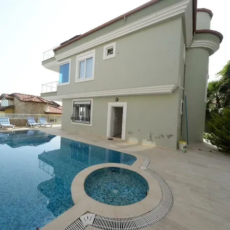 Villa How To Rent Your Own In With Fantastic Private Pool, 1032 Alanya